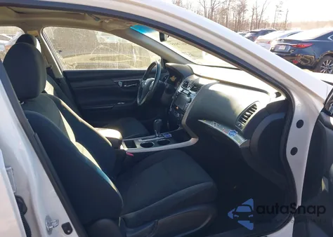 2015 Nissan Altima 2.5 Sv из США, поврежденный, VIN 1N4AL3AP1FC443943